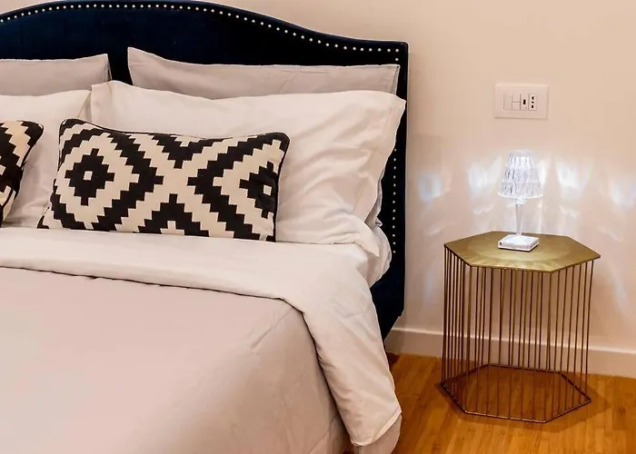 Loft San Stae 18.27 *