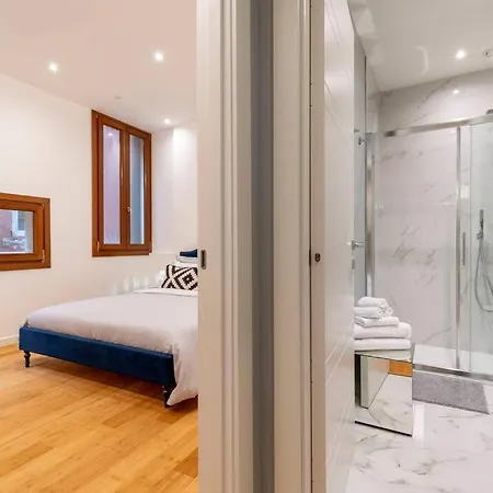 Loft San Stae 18.27 * Venedik